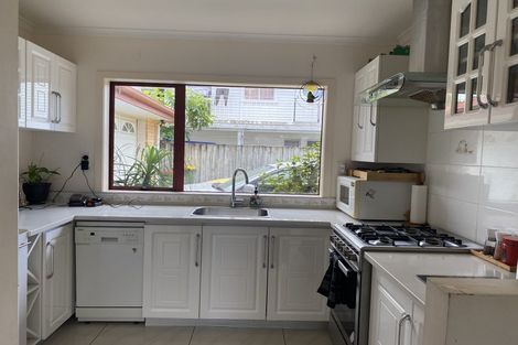 Photo of property in 15 Kakanui Avenue, Hillcrest, Hamilton, 3216