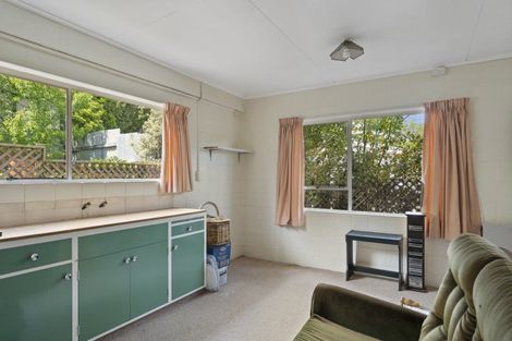 Photo of property in 61 Milton Terrace, Picton, 7220