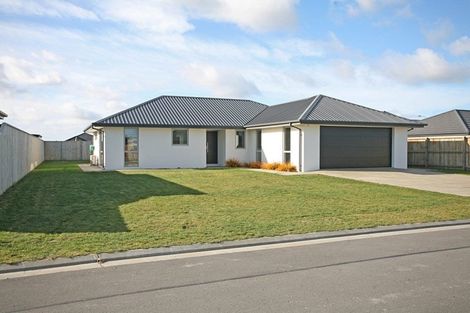 Photo of property in 24 Park Lane, Rolleston, 7614