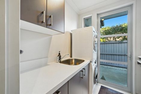 Photo of property in 43 Sycamore Close, Rangiora, 7400