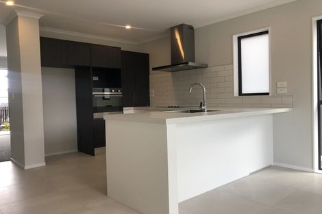 Photo of property in 30 Clark Road, Hobsonville, Auckland, 0616