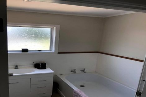 Photo of property in 34 Browning Street, Leamington, Cambridge, 3432