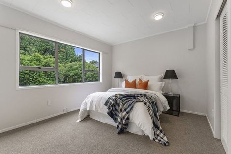 Photo of property in 82a Beach Road, Mellons Bay, Auckland, 2014