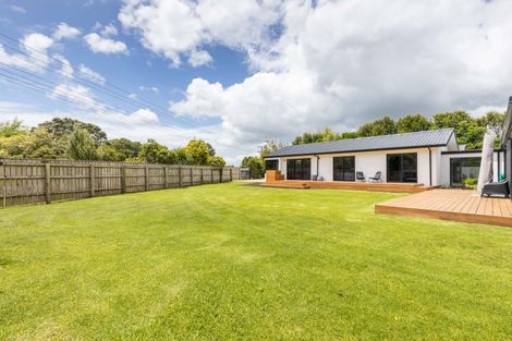 Photo of property in 244 Corbett Road, Paraite, New Plymouth, 4373