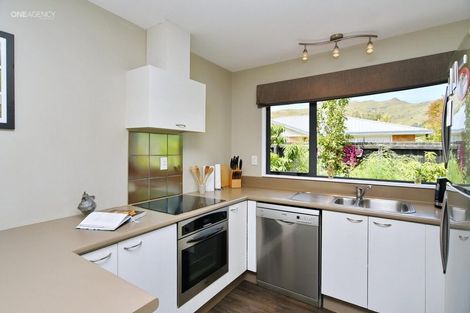 Photo of property in 10a Wendy Place, Heathcote Valley, Christchurch, 8022