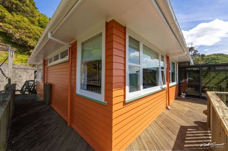 Photo of property in 27 Plateau Road, Te Marua, Upper Hutt, 5018