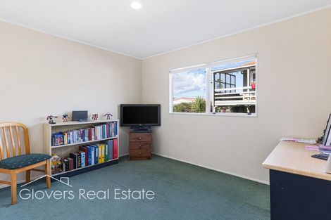 Photo of property in 9b Ambler Avenue, Glen Eden, Auckland, 0602