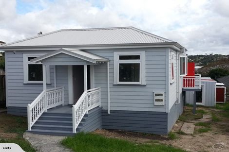 Photo of property in 26 Archibald Road, Kelston, Auckland, 0602