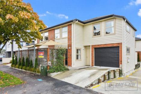 Photo of property in 2/52 Cook Street, Hamilton East, Hamilton, 3216