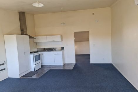 Photo of property in 2/7 Division Street, Riccarton, Christchurch, 8041