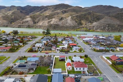 Photo of property in 27 Blyth Street, Cromwell, 9310