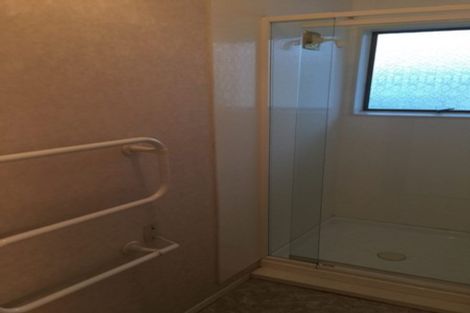 Photo of property in 4 Widmore Drive, Massey, Auckland, 0614