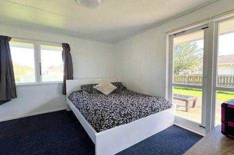 Photo of property in 25 Hamilton Drive, Waiuku, 2123