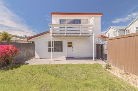 Photo of property in 3/14 Hood Street, New Brighton, Christchurch, 8061