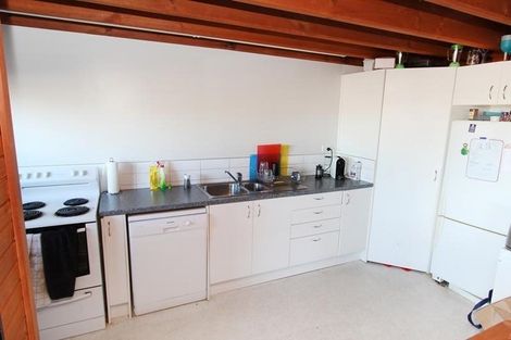 Photo of property in 2 Cosy Dell Road, North Dunedin, Dunedin, 9016