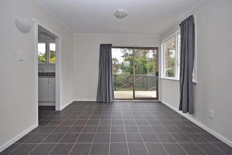 Photo of property in 55 Riverpark Crescent, Henderson, Auckland, 0610