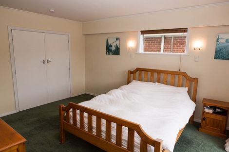 Photo of property in 75 Moorefield Road, Johnsonville, Wellington, 6037