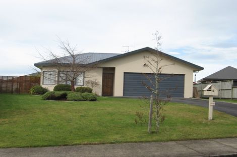 Photo of property in 3 Kimiora Close, Fairview Downs, Hamilton, 3214