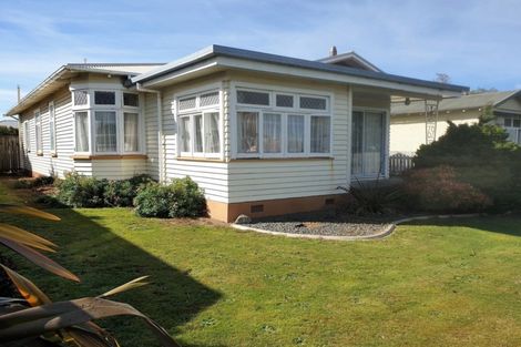 Photo of property in 69 Gordon Street, Dannevirke, 4930