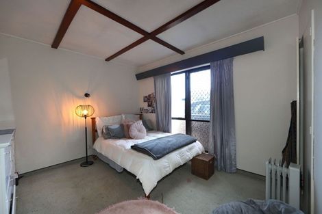 Photo of property in 2/807 Avenue Road East, Parkvale, Hastings, 4122