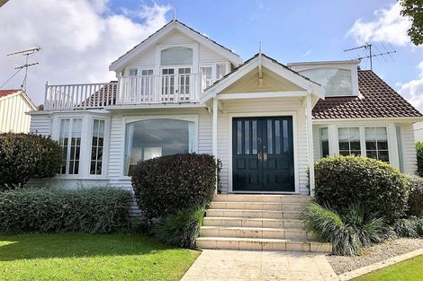 Photo of property in 5 Alison Avenue, Takapuna, Auckland, 0622