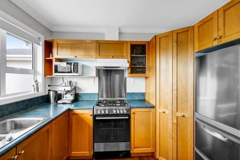 Photo of property in 228a Omata Road, Spotswood, New Plymouth, 4310