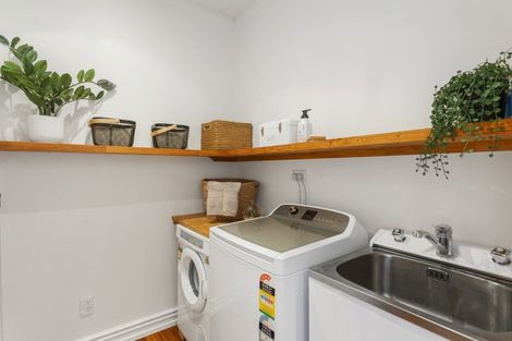 Photo of property in 45 Baildon Road, Grey Lynn, Auckland, 1021