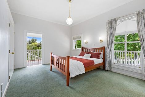 Photo of property in 10 The Close, Greenhithe, Auckland, 0632