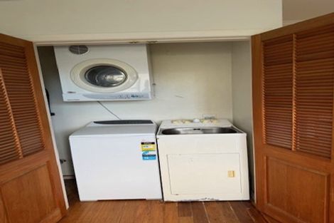 Photo of property in 22 Upton Terrace, Thorndon, Wellington, 6011