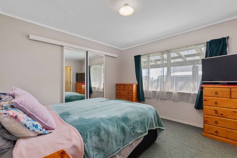 Photo of property in 1/42 Park Estate Road, Rosehill, Papakura, 2113
