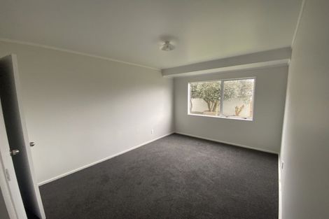 Photo of property in 15 Christmas Road, Manurewa, Auckland, 2102