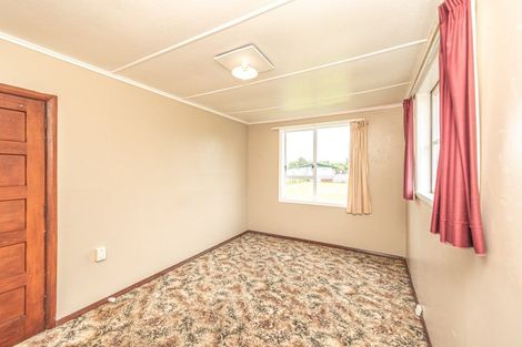 Photo of property in 31 Wilson Street, Waverley, 4510