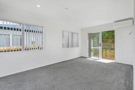 Photo of property in 41c Senator Drive, Manurewa, Auckland, 2105