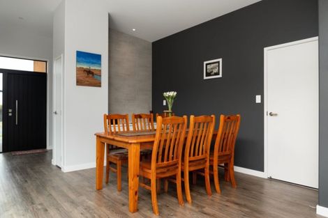 Photo of property in 68 Coast Boulevard, Papamoa Beach, Papamoa, 3118