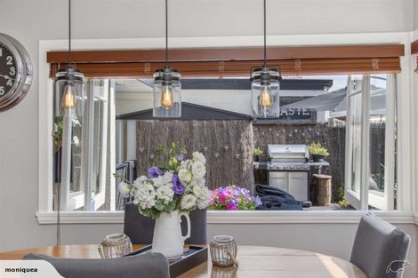 Photo of property in 521a Devonport Road, Tauranga South, Tauranga, 3112