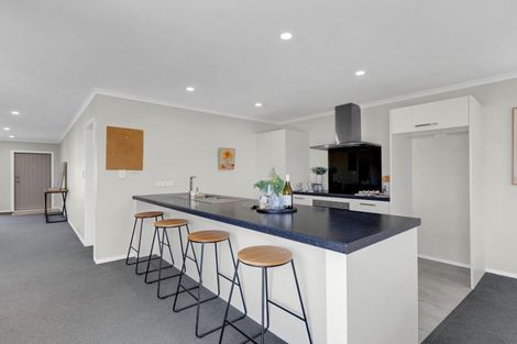 Photo of property in 69 Ridgedale Crescent, Flagstaff, Hamilton, 3210