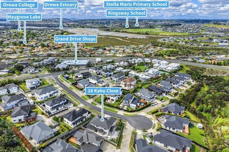 Photo of property in 18 Kahu Close, Orewa, 0931