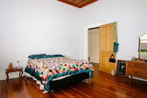 Photo of property in 7 Edward Street, Dannevirke, 4930