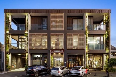 Photo of property in 7/14 Tamariki Avenue, Orewa, 0931