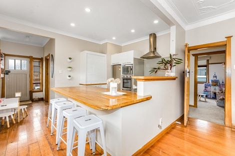 Photo of property in 10 Chelsea Street, Miramar, Wellington, 6022