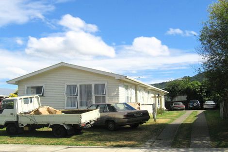 Photo of property in 2/57 Oregon Drive, Maoribank, Upper Hutt, 5018