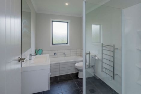 Photo of property in 4 Corbin Court, Ohau, Levin, 5570