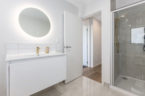 Photo of property in 6 Stockden Place, Karori, Wellington, 6012