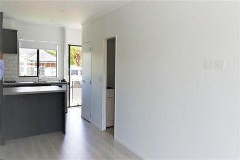 Photo of property in 3b Waituarua Drive, Takanini, 2112