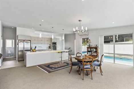 Photo of property in 63 Hawaiian Parade, Arkles Bay, Whangaparaoa, 0932