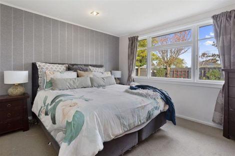 Photo of property in 98 Northcote Road, Northcote, Christchurch, 8052