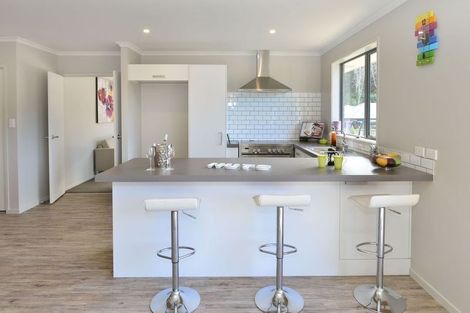 Photo of property in 41 Crabb Fields Lane, Riverhead, 0820