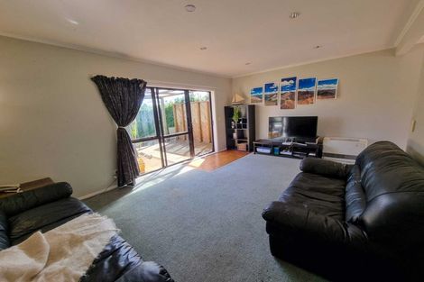 Photo of property in 9 Parakai Street, Paraparaumu, 5032