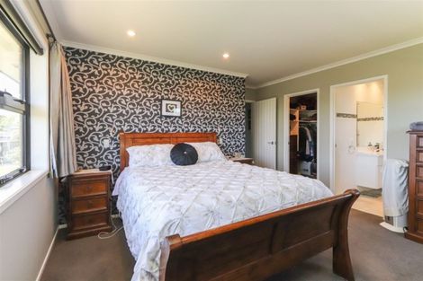 Photo of property in 16 Brookes Street, Inglewood, 4330