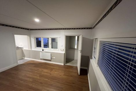 Photo of property in 6 Brighton Terrace, Murrays Bay, Auckland, 0630